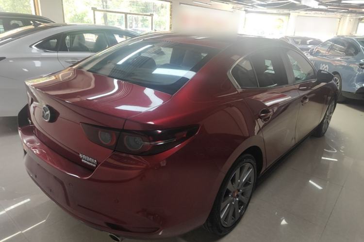 Used Mazda 3 Axela 2020 2.0L Automatic Luxury Version Rear Right 45 Deg