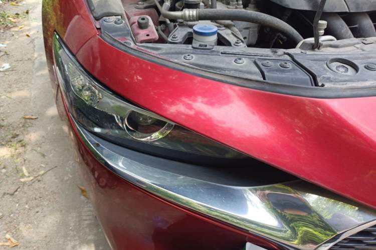 Used Mazda 3 Axela 2020 2.0L Automatic Zhiya Edition Right Front Headlight