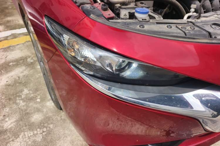 Used Mazda 3 Axela 2020 2.0L Automatic ZhiXuan Edition Right Front Headlight