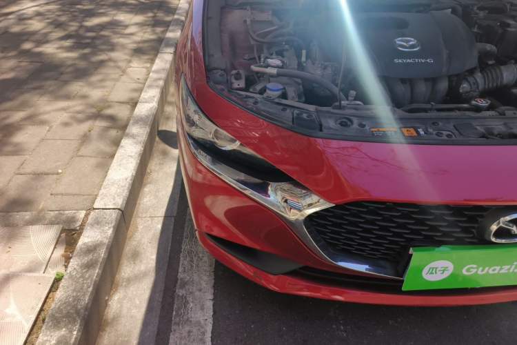 Used Mazda 3 Axela 2020 1.5L Automatic Luxury Version Right Front Headlight