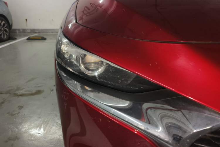 Used Mazda 3 Axela 2020 2.0L Automatic ZhiXuan Edition Right Front Headlight