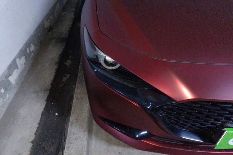 Used Mazda 3 Axela 2020 2.0L Automatic Zhiya Edition Right Front Headlight