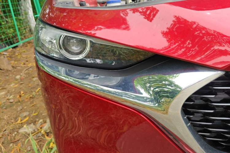 Used Mazda 3 Axela 2020 2.0L Automatic Zhiya Edition Right Front Headlight