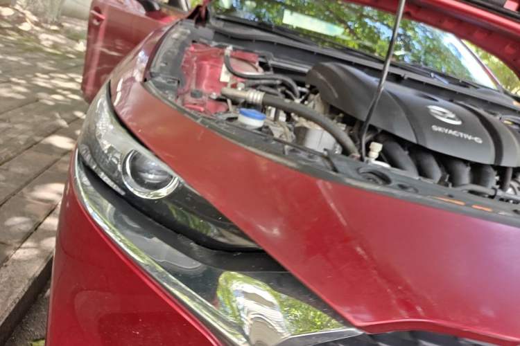 Used Mazda 3 Axela 2020 1.5L Automatic ZhiMei Edition Right Front Headlight