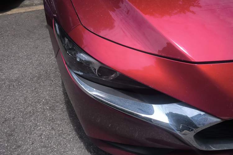 Used Mazda 3 Axela 2020 1.5L Automatic ZhiMei Edition Right Front Headlight