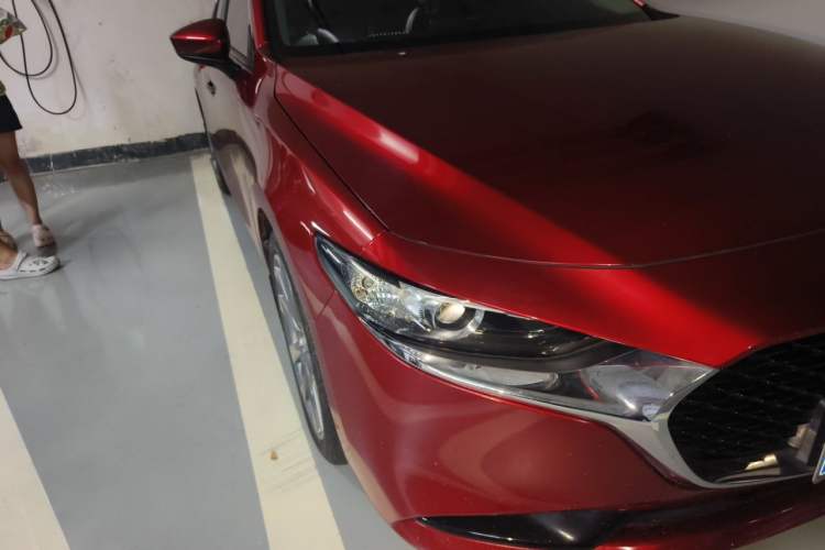 Used Mazda 3 Axela 2020 2.0L Automatic Zhiya Edition Right Front Headlight