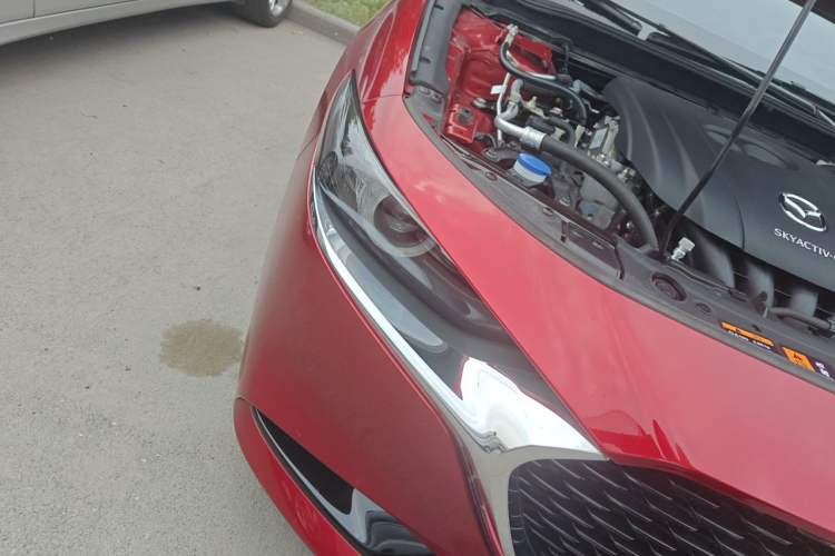 Used Mazda 3 Axela 2020 2.0L Automatic Luxury Version Right Front Headlight