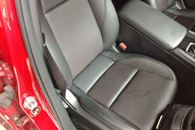 Used Mazda 3 Axela 2020 2.0L Automatic Zhiya Edition Right Front Seat