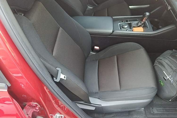 Used Mazda 3 Axela 2020 1.5L Automatic Zhiyue Sunroof Version Right Front Seat