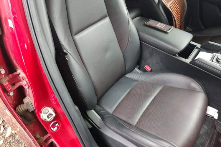 Used Mazda 3 Axela 2020 2.0L Automatic Zhiya Edition Right Front Seat