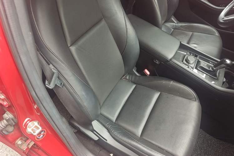 Used Mazda 3 Axela 2020 2.0L Automatic Zhiya Edition Right Front Seat
