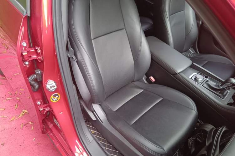 Used Mazda 3 Axela 2020 1.5L Automatic Zhiyue Sunroof Version Right Front Seat
