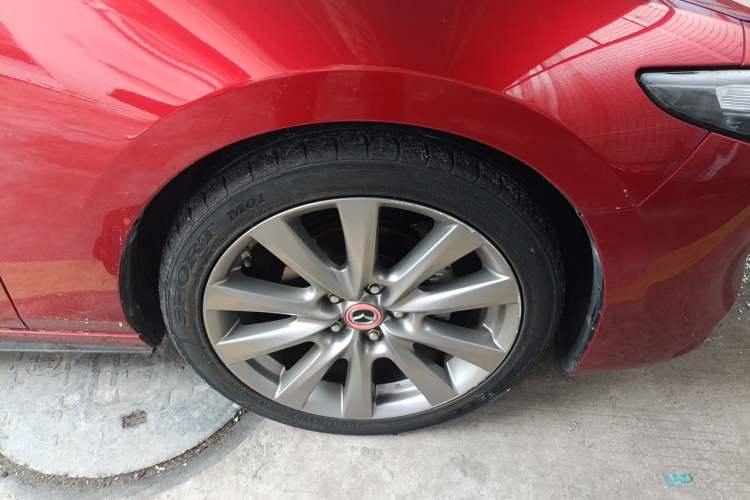 Used Mazda 3 Axela 2020 2.0L Automatic ZhiXuan Edition Right Front Wheel Hub