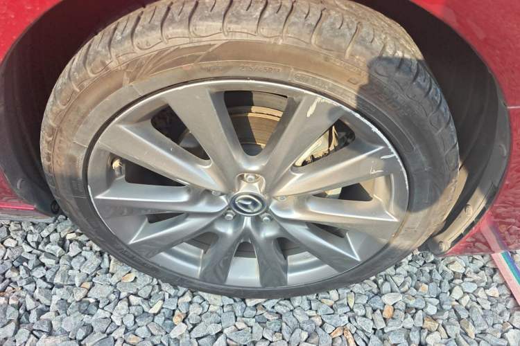 Used Mazda 3 Axela 2020 2.0L Automatic Luxury Version Right Front Wheel Hub