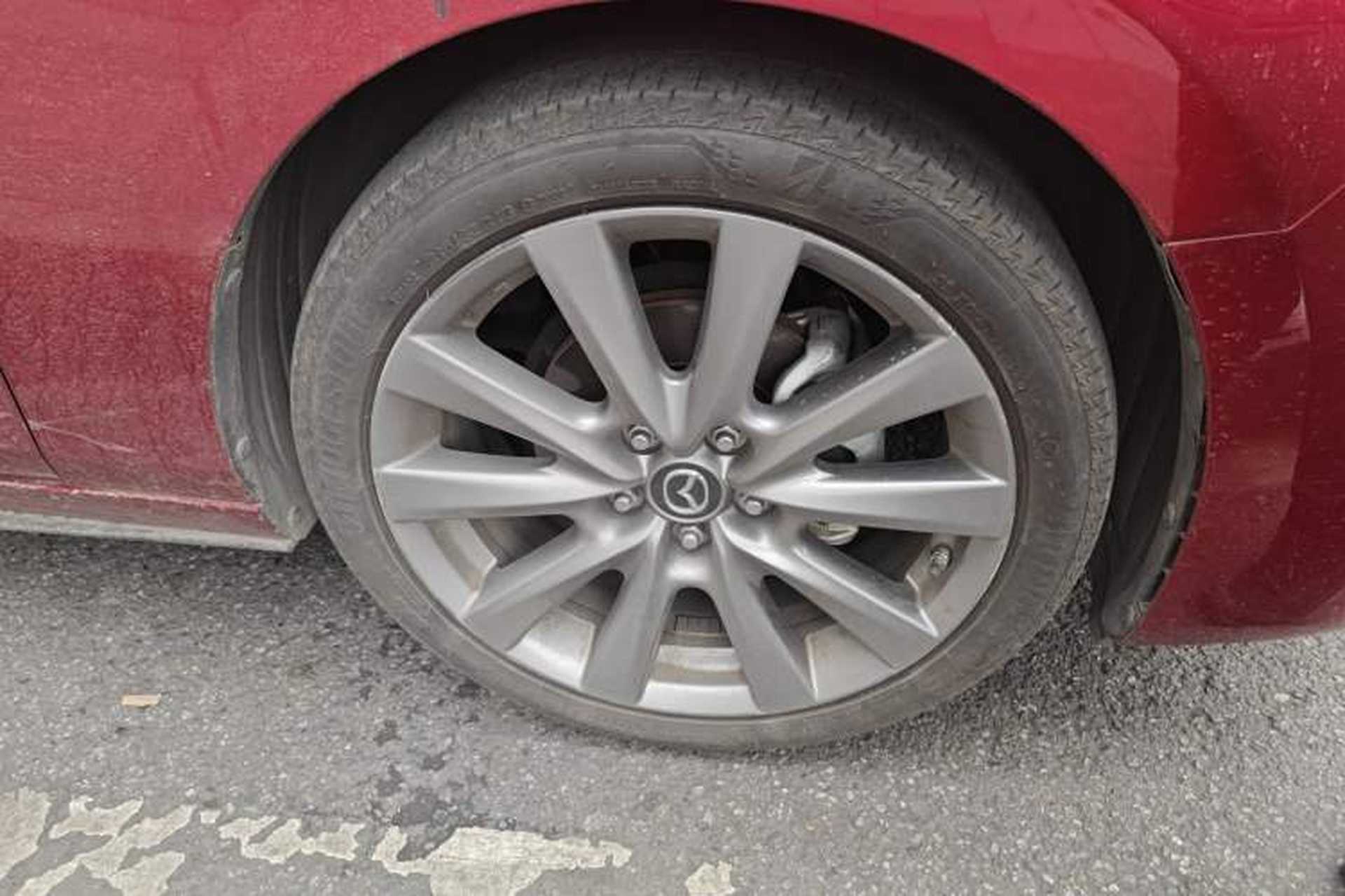 Used Mazda 3 Axela 2020 2.0L Automatic ZhiXuan Edition Right Front Wheel Hub