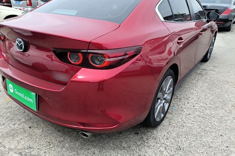 Used Mazda 3 Axela 2020 2.0L Automatic Zhiya Edition Right Rear Taillight