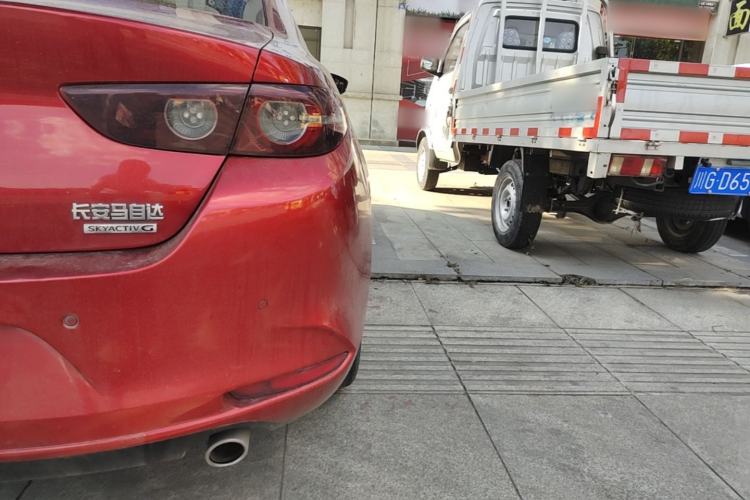 Used Mazda 3 Axela 2020 2.0L Automatic Zhiya Edition Right Rear Taillight