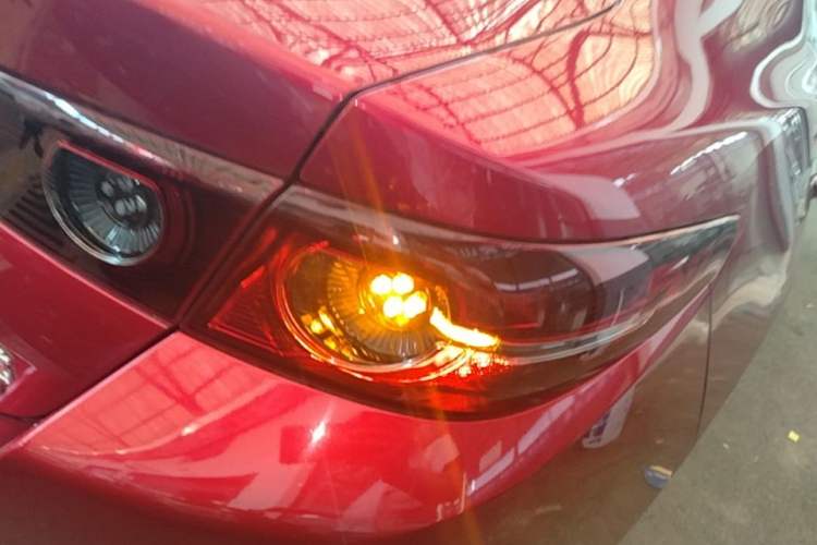 Used Mazda 3 Axela 2020 1.5L Automatic ZhiMei Edition Right Rear Taillight