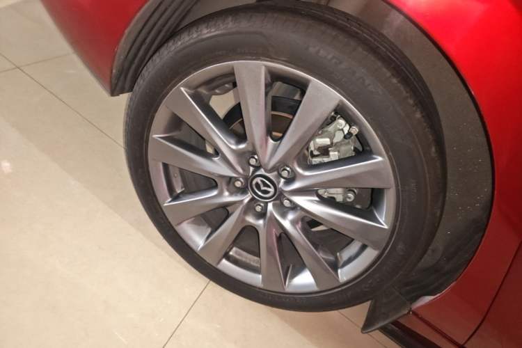 Used Mazda 3 Axela 2020 2.0L Automatic Zhiya Edition Right Rear Wheel Hub