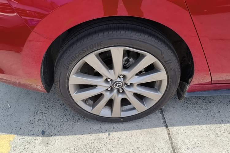 Used Mazda 3 Axela 2020 2.0L Automatic ZhiXuan Edition Right Rear Wheel Hub