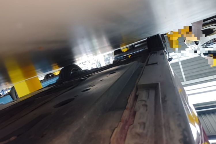 Used Mazda 3 Axela 2020 2.0L Automatic Zhiya Edition Right Side Sill