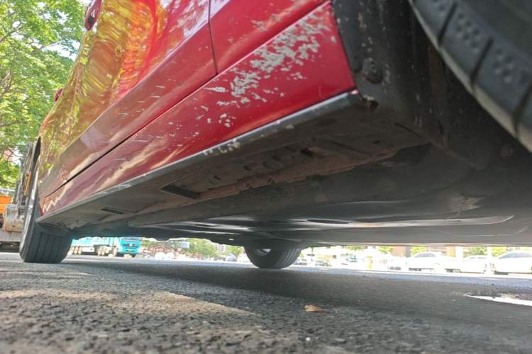 Used Mazda 3 Axela 2020 1.5L Automatic ZhiMei Edition Right Side Sill