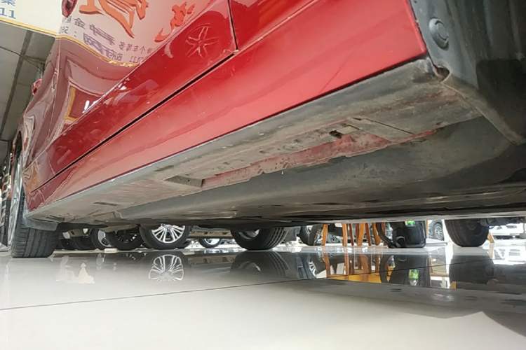 Used Mazda 3 Axela 2020 2.0L Automatic ZhiXuan Edition Right Side Sill