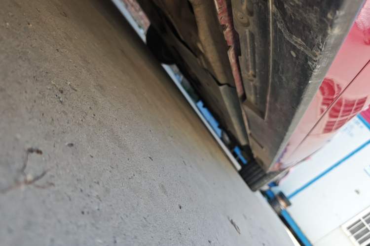 Used Mazda 3 Axela 2020 2.0L Automatic ZhiXuan Edition Right Side Sill