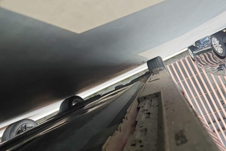 Used Mazda 3 Axela 2020 2.0L Automatic ZhiXuan Edition Right Side Sill