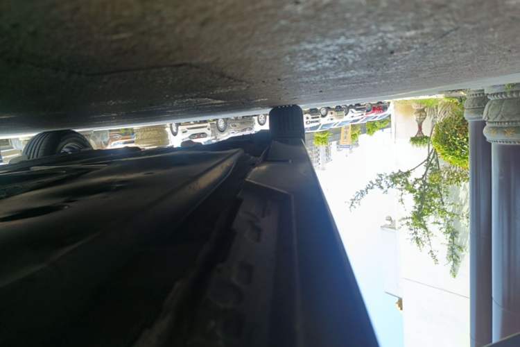 Used Mazda 3 Axela 2020 1.5L Automatic Luxury Version Right Side Sill