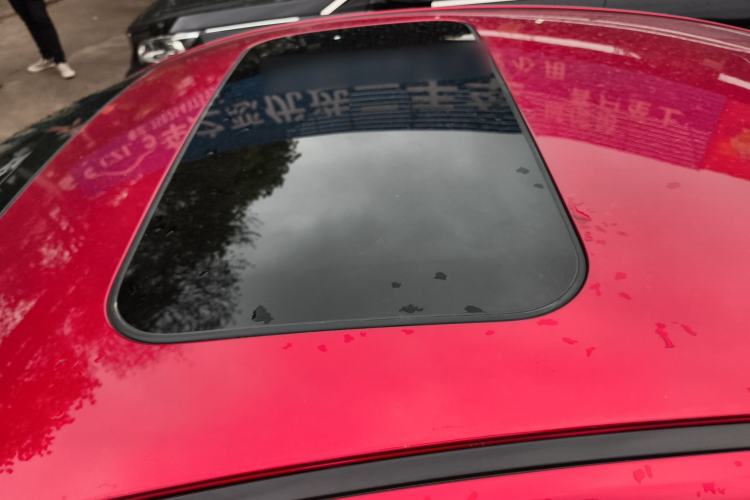 Used Mazda 3 Axela 2020 1.5L Automatic Luxury Version Roof