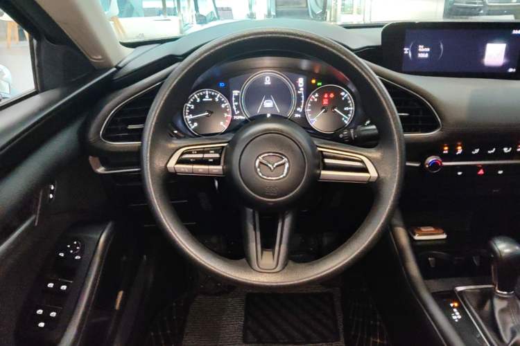 Used Mazda 3 Axela 2020 1.5L Automatic Zhiyue Sunroof Version Steering Wheel