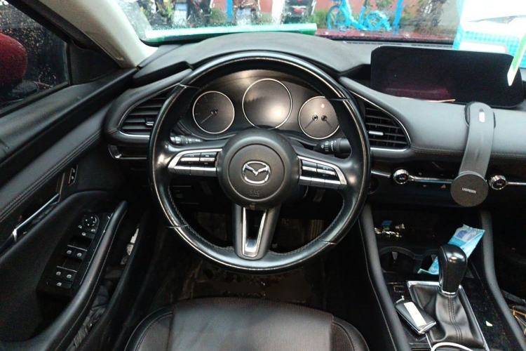 Used Mazda 3 Axela 2020 2.0L Automatic Zhiya Edition Steering Wheel
