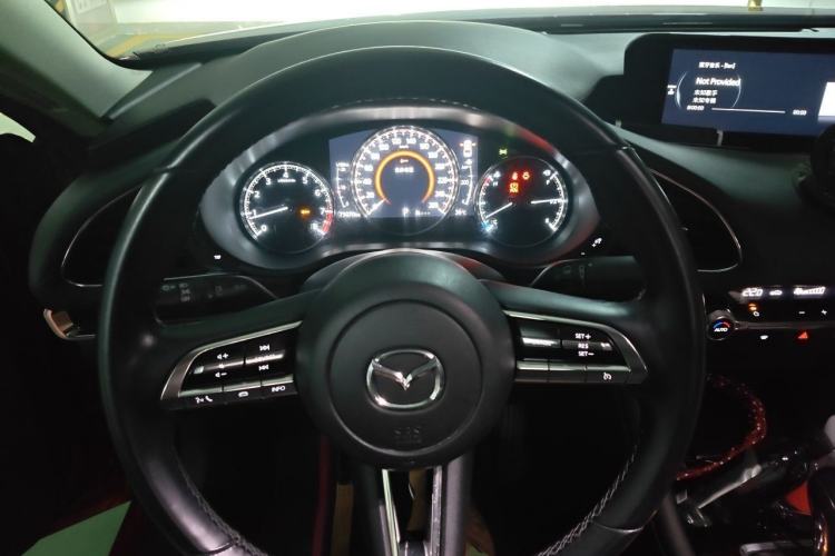 Used Mazda 3 Axela 2020 2.0L Automatic Zhiya Edition Steering Wheel