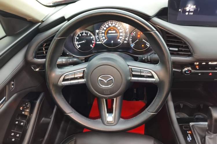Used Mazda 3 Axela 2020 2.0L Automatic Zhiya Edition Steering Wheel