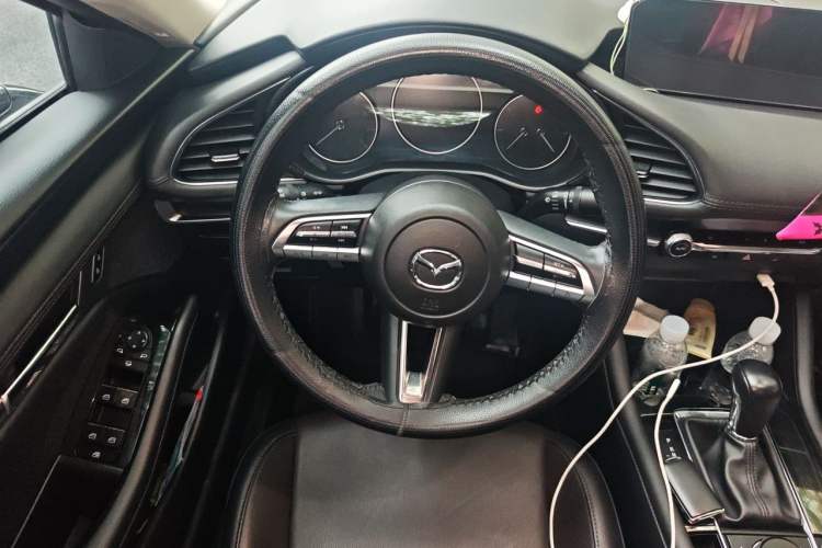 Used Mazda 3 Axela 2020 2.0L Automatic Zhiya Edition Steering Wheel