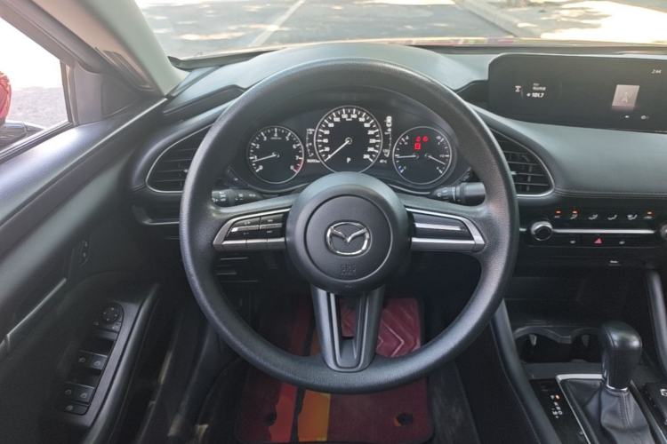 Used Mazda 3 Axela 2020 1.5L Automatic ZhiMei Edition Steering Wheel