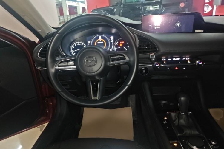 Used Mazda 3 Axela 2020 2.0L Automatic Zhiya Edition Steering Wheel