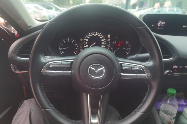 Used Mazda 3 Axela 2020 2.0L Automatic Zhiya Edition Steering Wheel