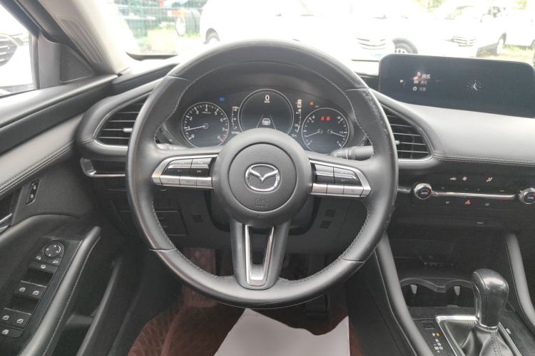 Used Mazda 3 Axela 2020 2.0L Automatic Zhiya Edition Steering Wheel