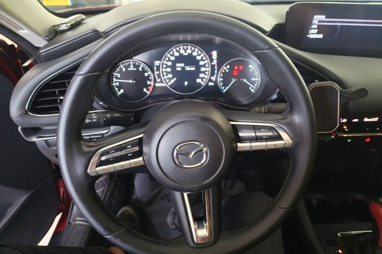 Used Mazda 3 Axela 2020 2.0L Automatic Zhiya Edition Steering Wheel