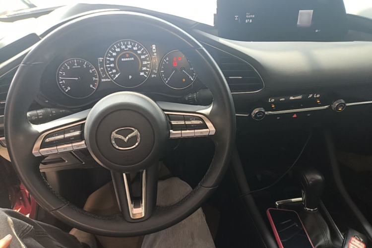 Used Mazda 3 Axela 2020 2.0L Automatic Zhiya Edition Steering Wheel