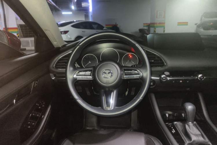 Used Mazda 3 Axela 2020 2.0L Automatic Zhiya Edition Steering Wheel