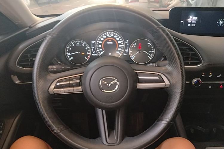 Used Mazda 3 Axela 2020 1.5L Automatic ZhiMei Edition Steering Wheel
