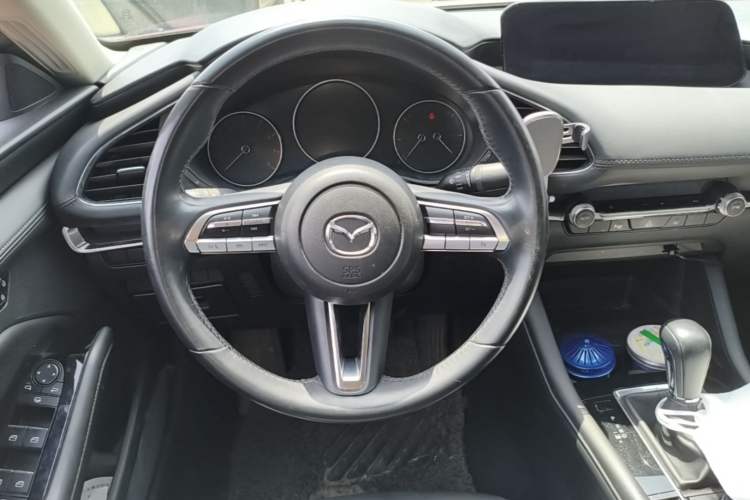 Used Mazda 3 Axela 2020 2.0L Automatic ZhiXuan Edition Steering Wheel