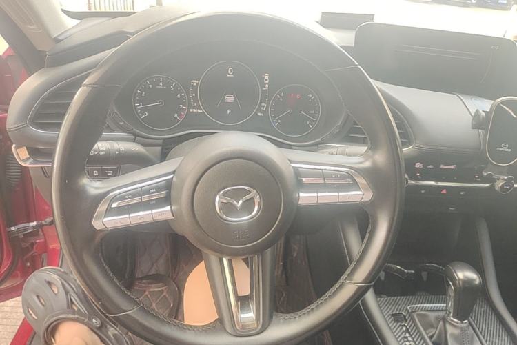 Used Mazda 3 Axela 2020 2.0L Automatic Zhiya Edition Steering Wheel
