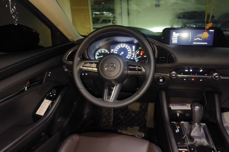 Used Mazda 3 Axela 2020 2.0L Automatic Zhiya Edition Steering Wheel