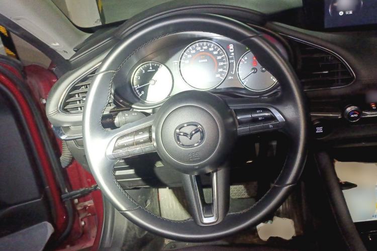 Used Mazda 3 Axela 2020 2.0L Automatic Zhiya Edition Steering Wheel
