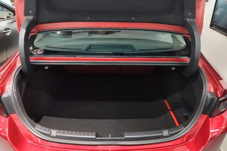 Used Mazda 3 Axela 2020 1.5L Automatic Zhiyue Sunroof Version Trunk