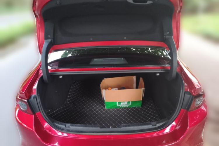 Used Mazda 3 Axela 2020 2.0L Automatic Zhiya Edition Trunk